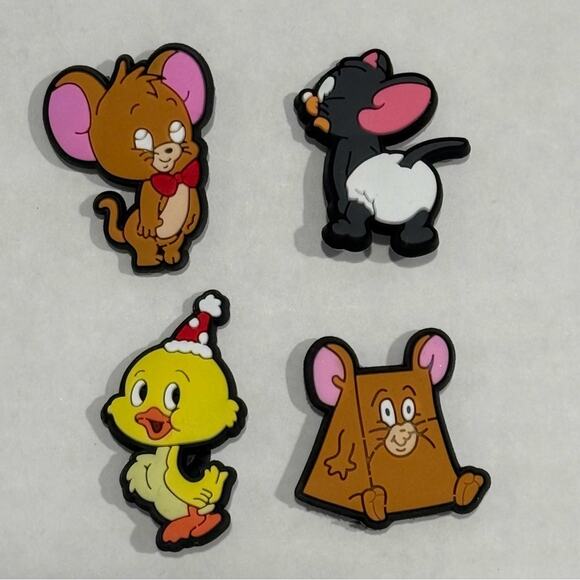 Tom & Jerry Cartoon Crocs Charms 4 piece Set - Picture 2 of 4
